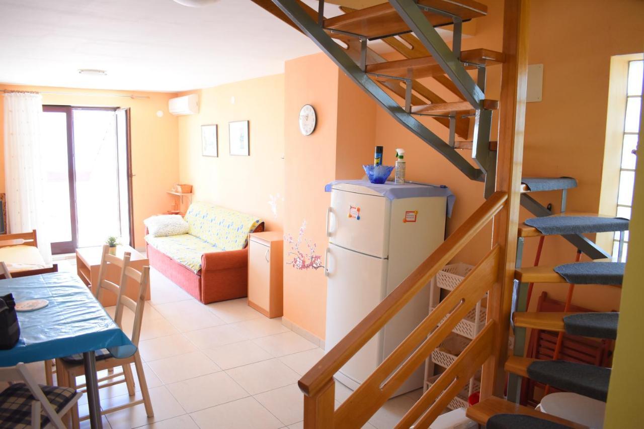 Apartment Pine Diver Pinezici (Krk)